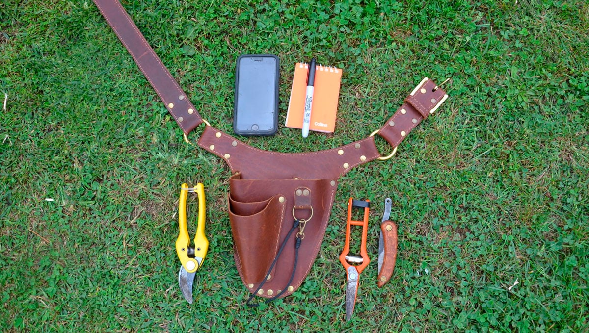 A great and useful stoner gift for your cultivator friend is a utility holster.