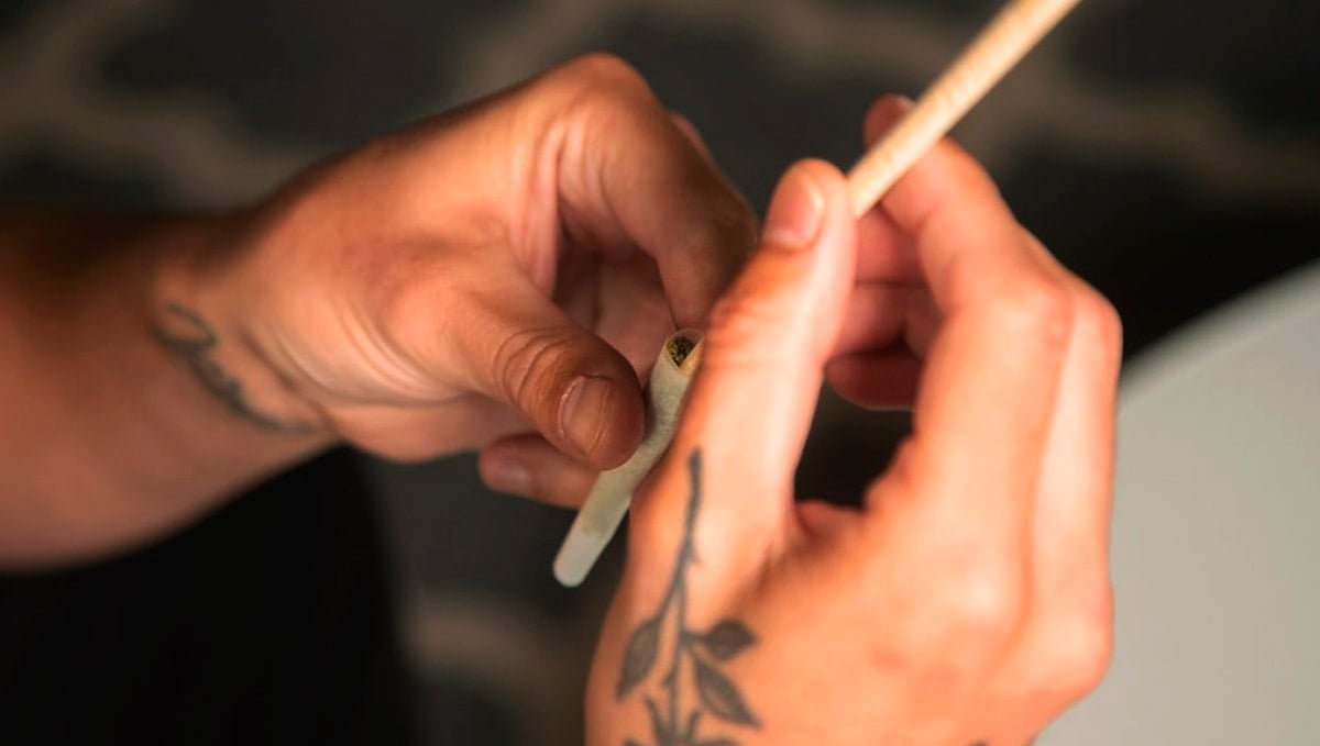 The poking object is essential for the final touch of your joint