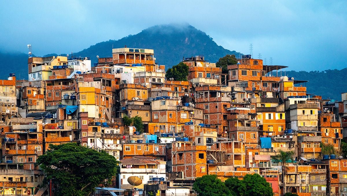Weed in Brazil: Cannabis Legal Status Guide: Favelas with a mountain in the background