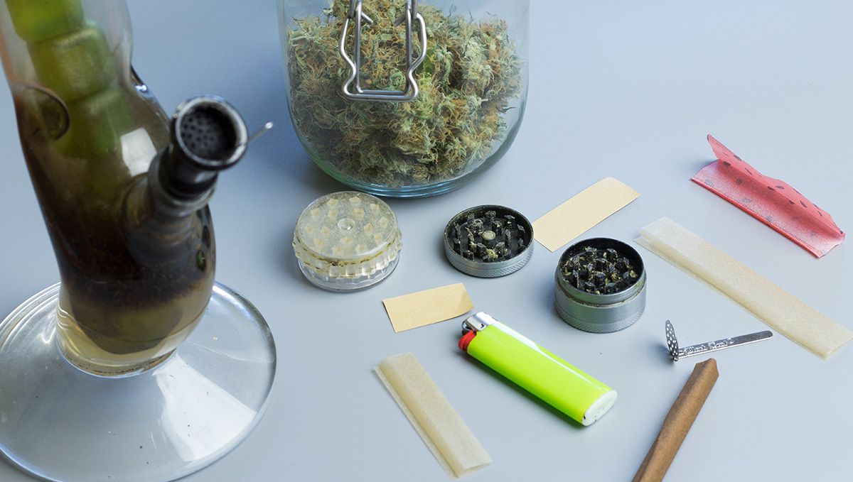 The best rolling papers available right now: blunt wraps The best rolling papers available right now: blunt wraps