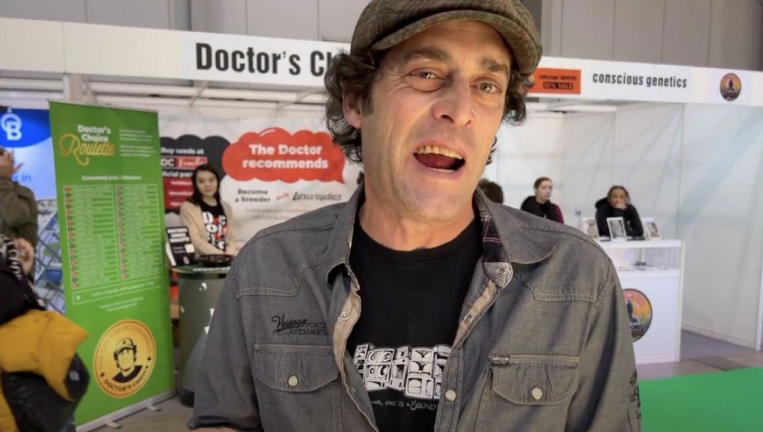 Sasha next to his stand at Spannabis 2023. Sasha next to his stand at Spannabis 2023.