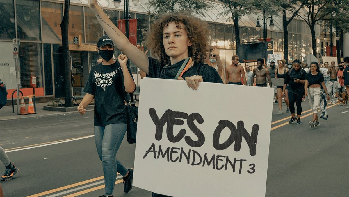 Weed in Florida: Cannabis Legal Status Guide: People campaigning for Amendment 3