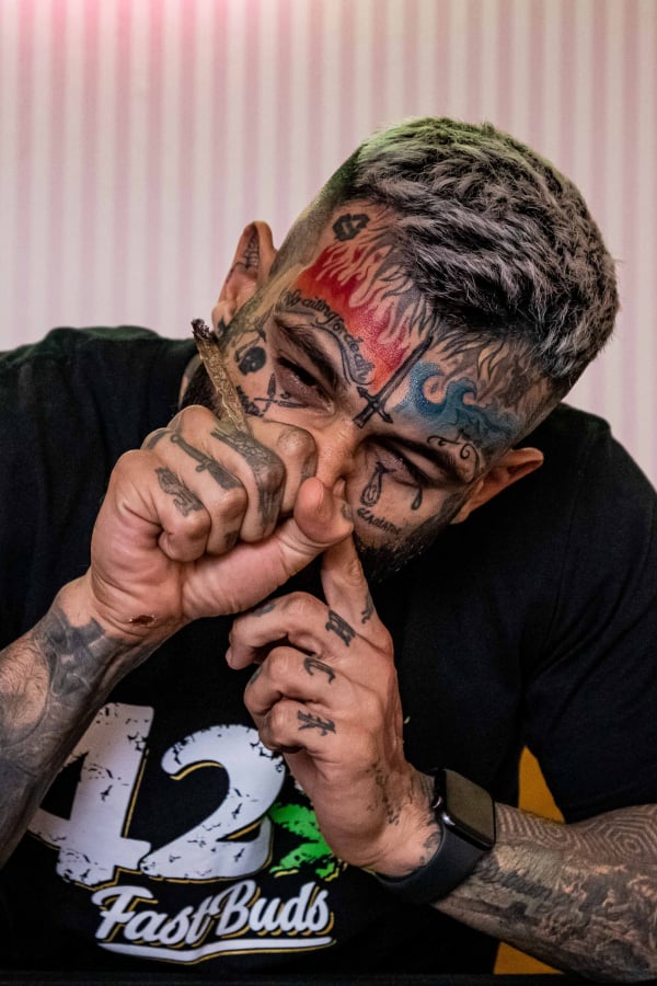 Instagram 420 TShirt Black