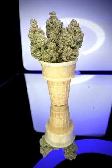 Instagram Strawberry Banana Auto