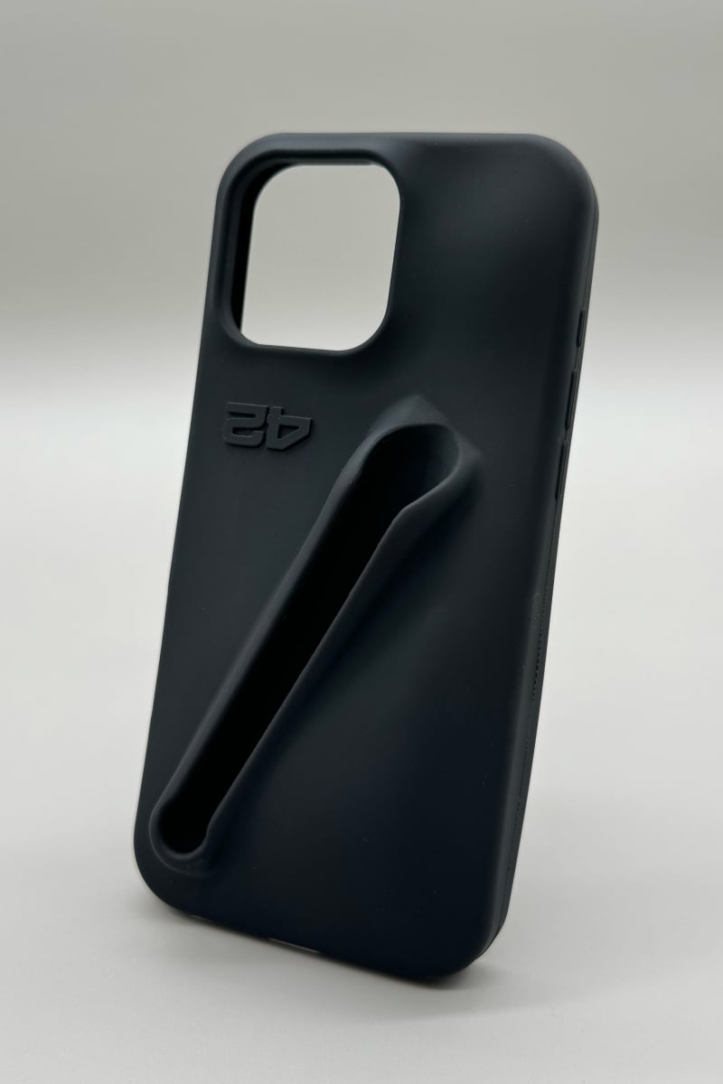 Photo of 42 iPhone 16 Pro Max Case